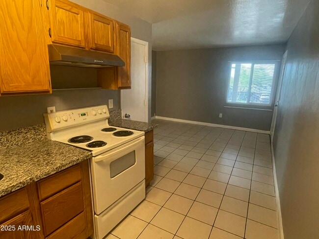 Photo - 602 E Townley Ave Unit 201,306