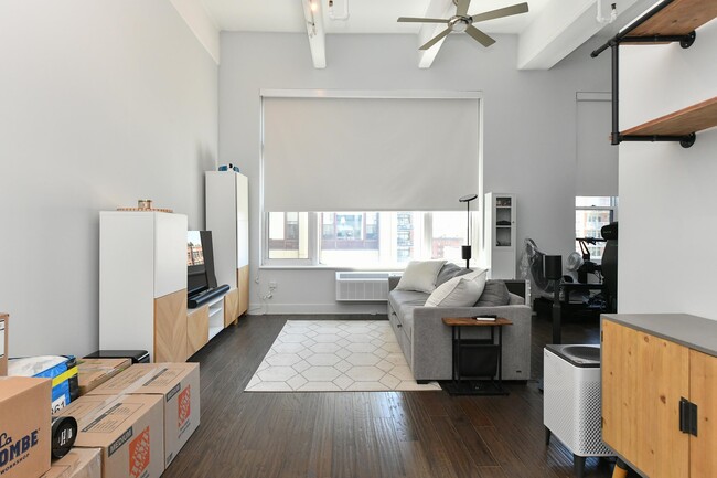 Building Photo - 1500 Washington St Unit 5T