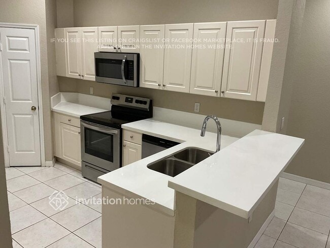 Photo - 14063 Southwest 32nd St