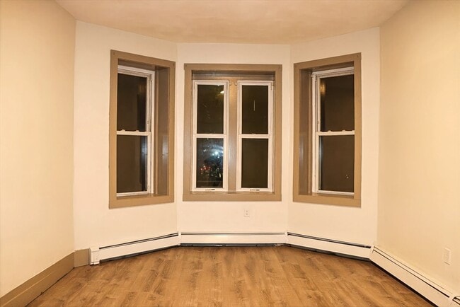 Photo - 6 Waumbeck St Unidad 2