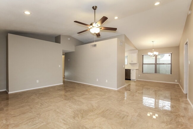 Photo - 4758 W Escuda Dr