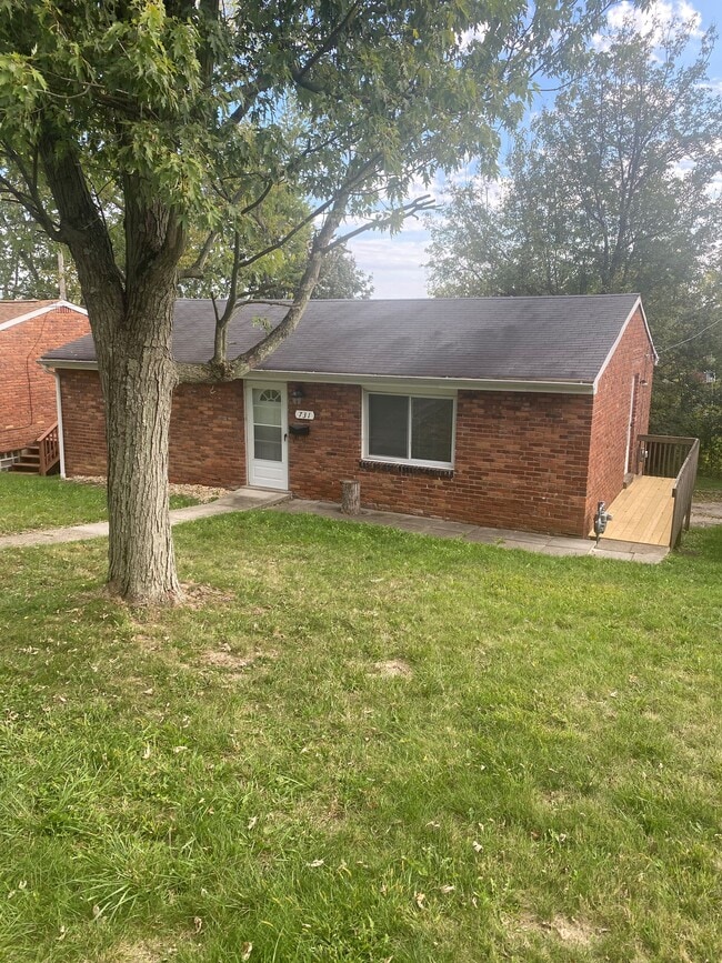 Photo - 731 Darlington St