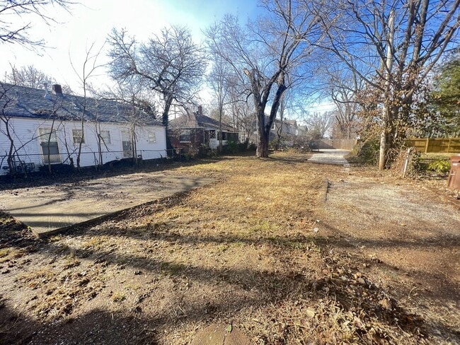 Photo - 2 Bed 1 Bath Springfield, MO