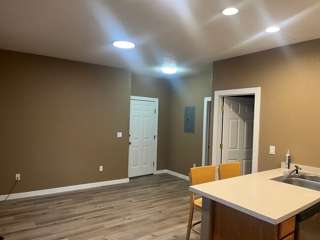 Photo - 221 S Washington St Unidad 1A