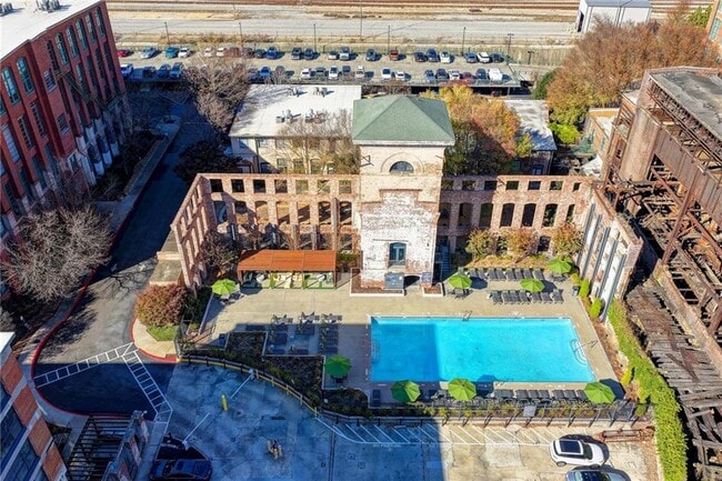 Photo - 170 Boulevard SE Unidad H316