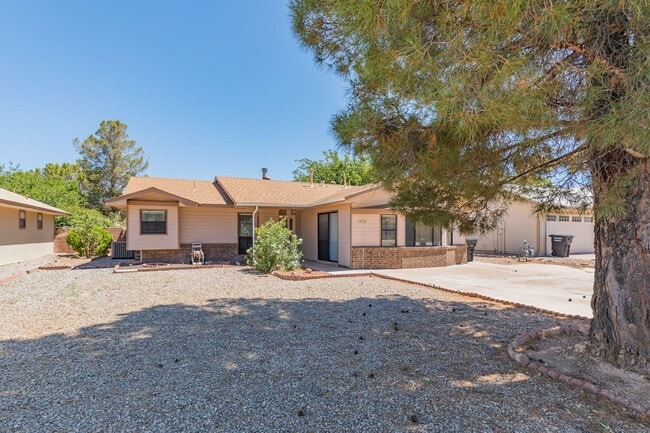 Photo - 3 Bedroom 2 Bath Home