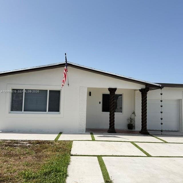 Building Photo - 4635 SW 18th St