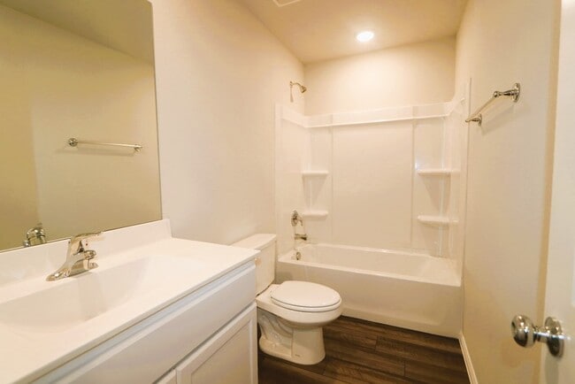 Photo - 13120 Yellowstone Way