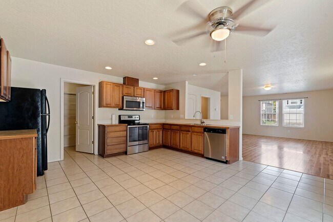 Photo - Very Clean 3 Bedroom Home with Community P...