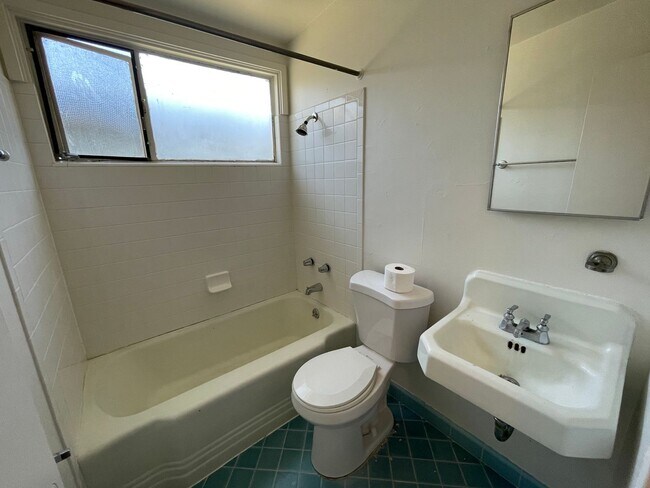 Photo - 2715 O Street Unit #7