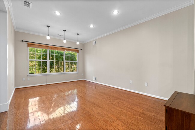 Photo - 40 Four Oaks Rd