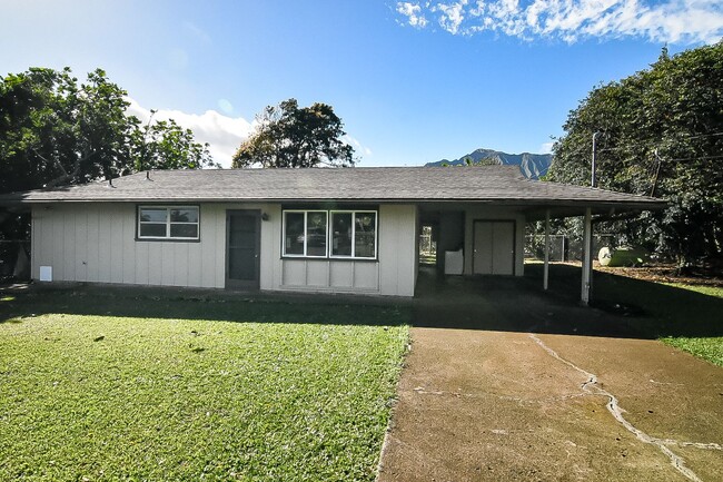 2 Bed | 2 Bath | w/Carport in Kahaluu - 2 Bed | 2 Bath | w/Carport in Kahaluu Casa