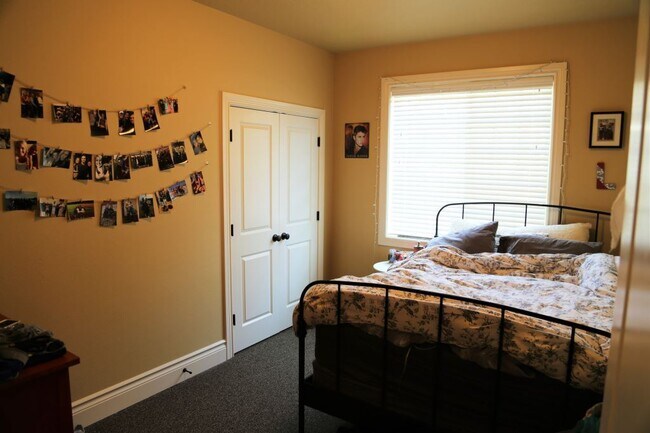 Photo - New 5 Bed 5 Bath Home on Harrison