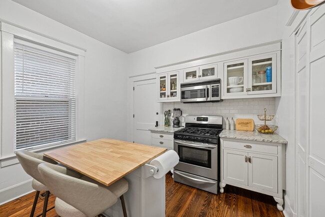 Photo - 1116 Poplar Ave Unit 1