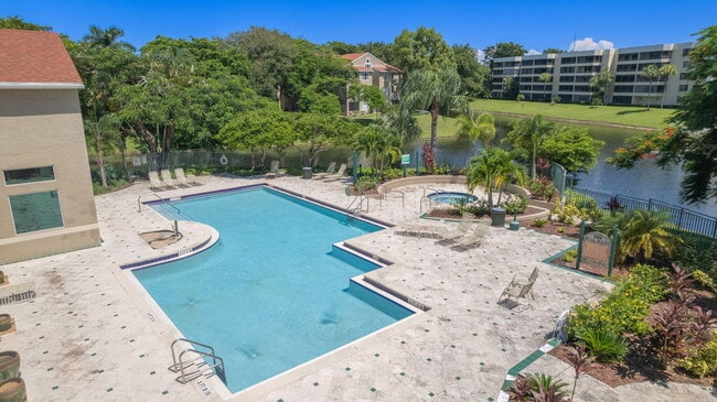 1850 Palm Trl Unidad VERANO AT DELRAY