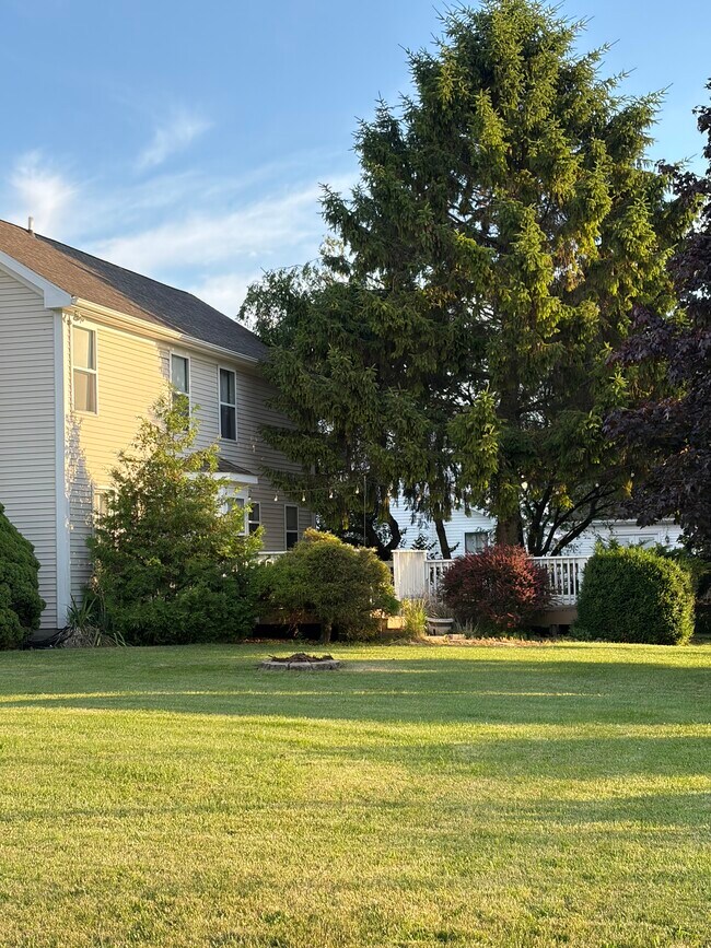 Photo - 3625 N Roger Dr