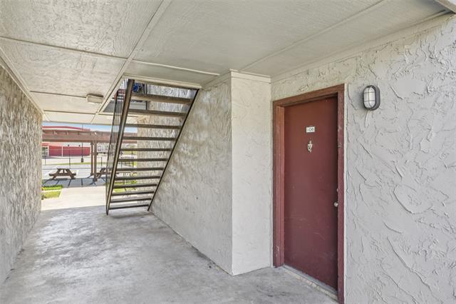 Building Photo - 1910 Joe Ramsey Blvd E