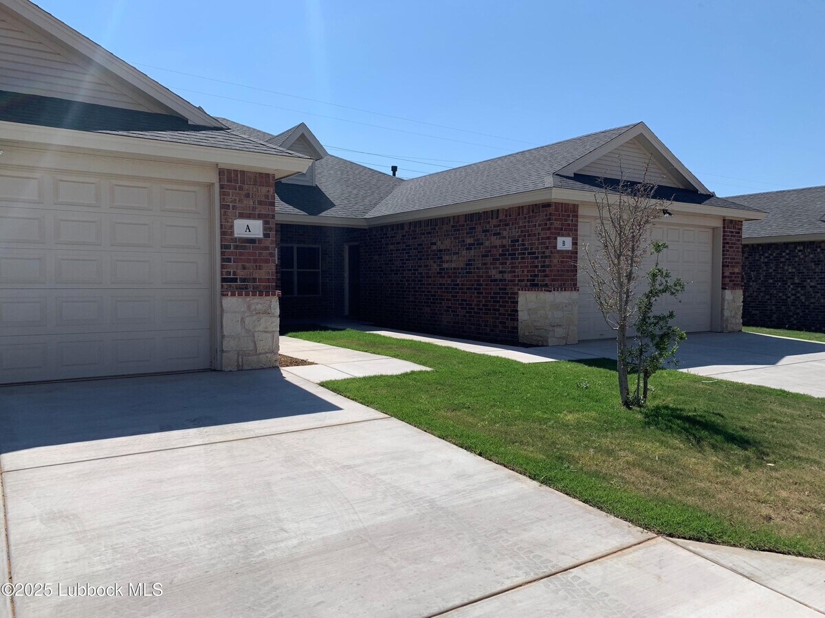 Photo - 2221 Quitman Ave Townhome