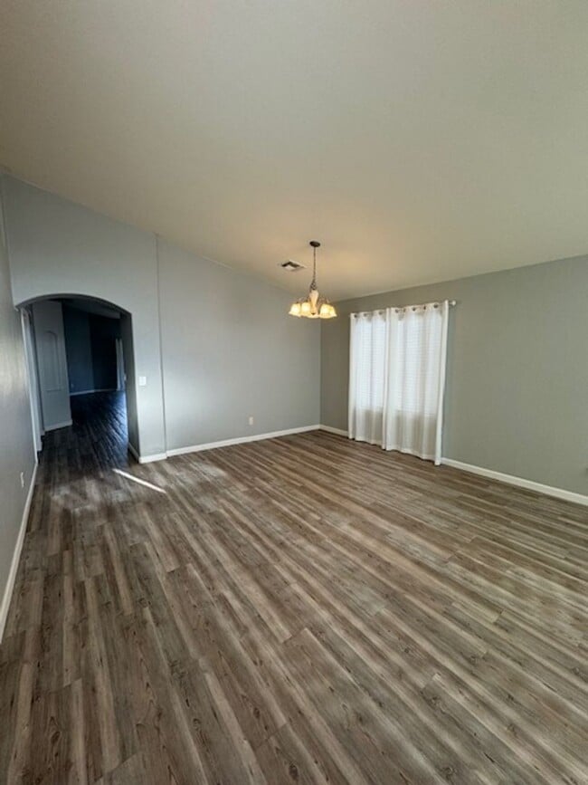 Photo - Vail- 3 bedroom/ 2 bathroom with 3 car garage