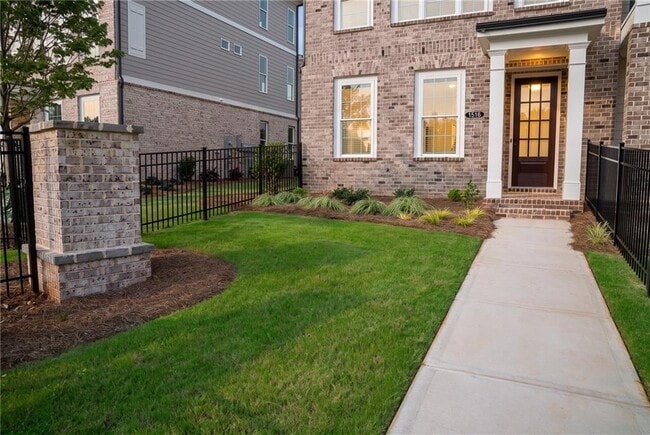 Photo - 1516 Westend Wy