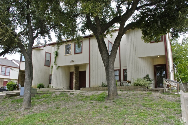 Photo - Northwood Square Condominiums