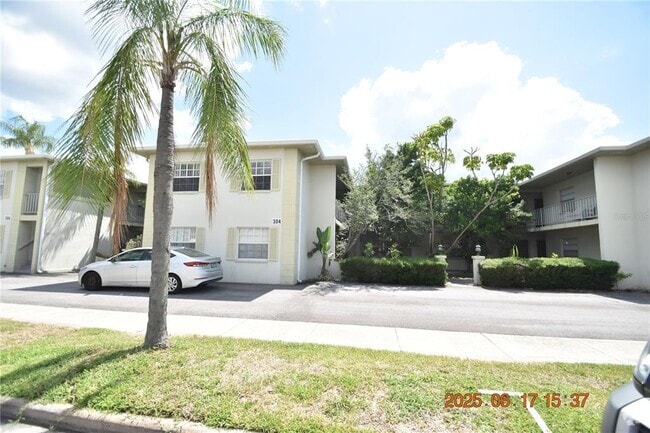 Building Photo - 302 Danube Ave Unit 9 Rental