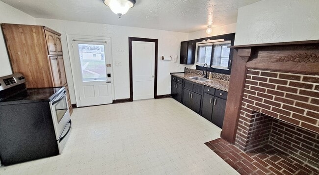 Photo - 104 W King St Unidad 104 W King St 1st Floor