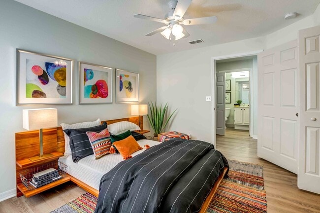 Parks at Hunters Creek apartments — community photo