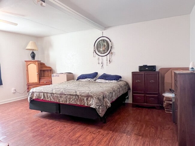 Photo - OWN961 Unit 1665 DOGWOOD ST