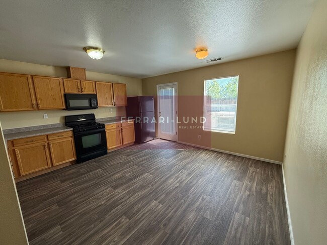 Photo - ?? Kiley Ranch Home near Lazy 5 Park & Spanish Springs Library - Kay DeAlba Property!! ??