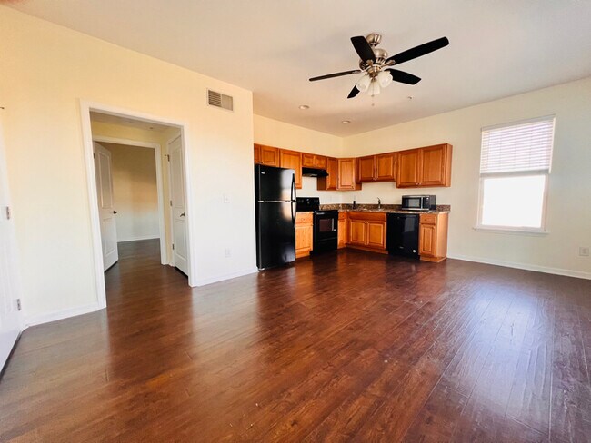 Photo - 1624 16th Ave S Unidad 201