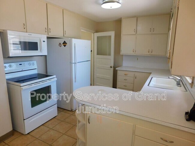 Photo - 525 Orchard Ave Unidad A