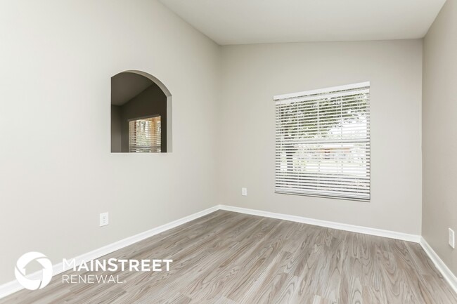 Photo - 10536 3rd Ave