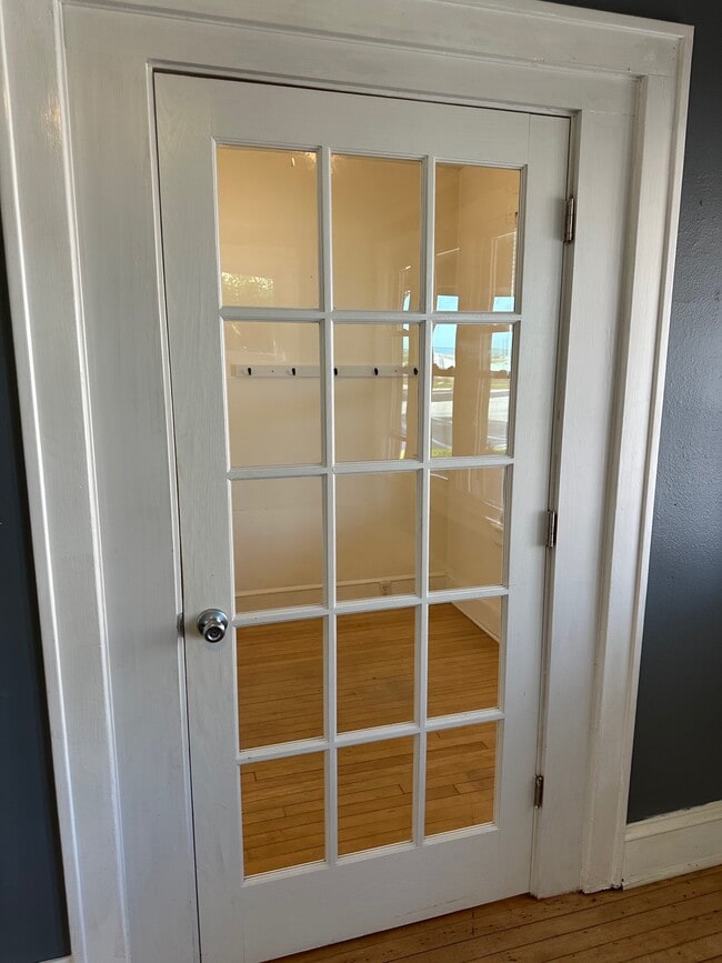 Office or Den - 701 Clara Ave Unit 701