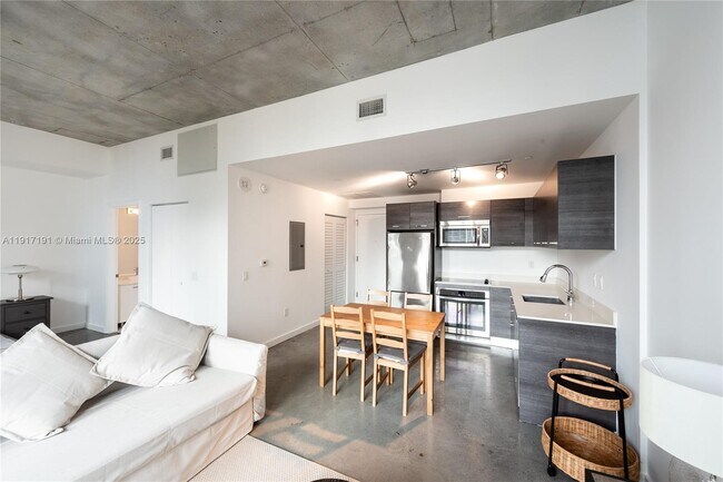 Photo - 151 SE 1st St Unit 1709