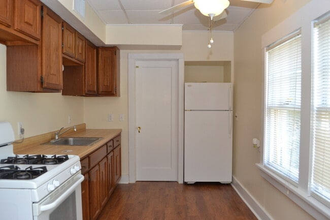 Photo - 471 Sicomac Ave