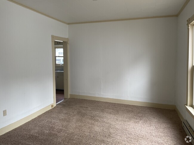 Building Photo - 1014 Wright St Unit Upper Rental