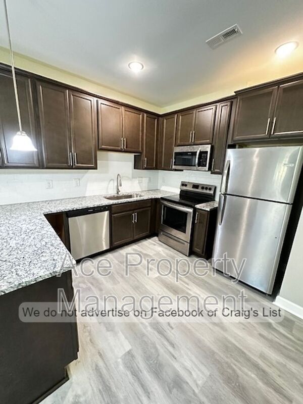 Photo - 4942 Rockfish Rd