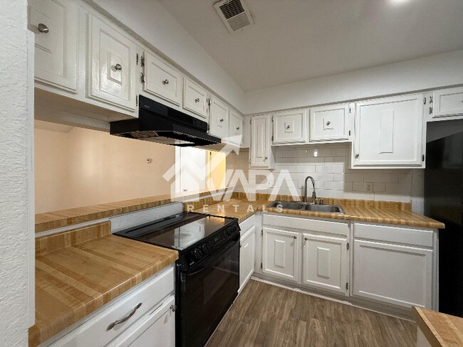 Photo - 6507 Ridge Peak Dr