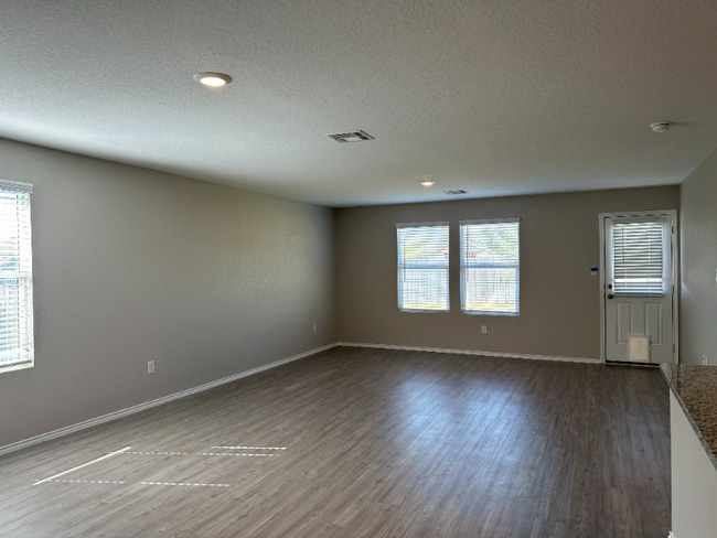 Photo - 9951 Flax Ml Dr