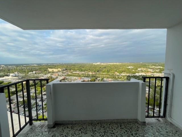 Photo - 2750 NE 183rd St Unidad 2504
