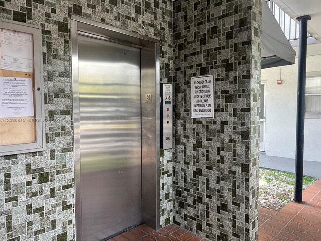 Photo - 16215 NE 18th Ct Unit 111
