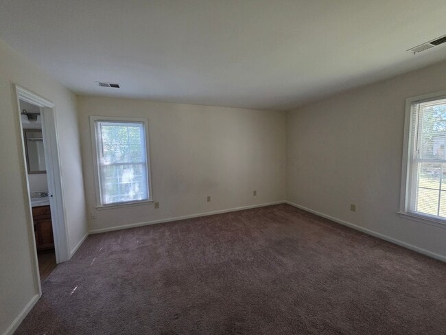 Photo - Move In Ready 3 Bedroom Ranch!