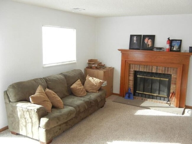 Photo - 19584 E Linvale Dr