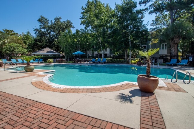 Building Photo - 2012 Telfair Way Unit 2012 Rental