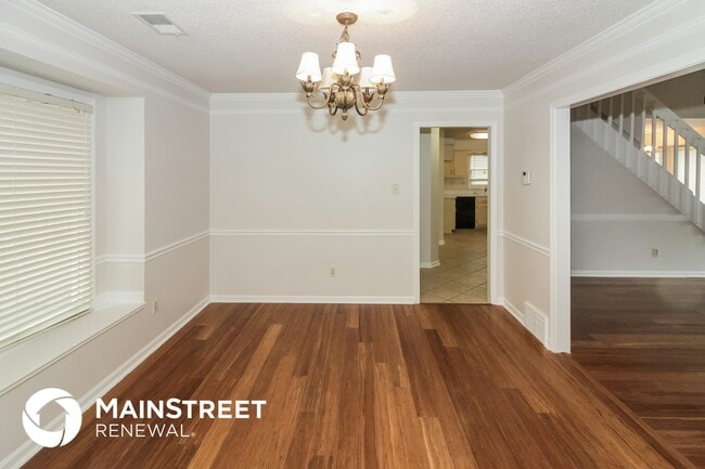 Photo - 8925 Walnut Forest Cove