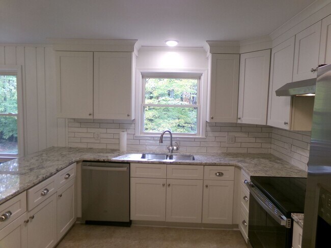 Photo - Country Living in Town