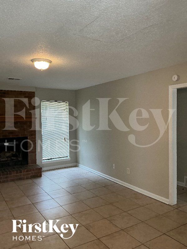 Photo - 4311 Brickwood Ln