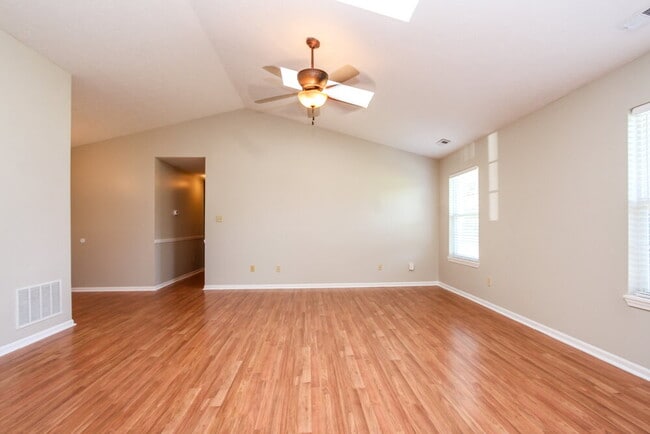 Photo - 8165 Shortleaf Ct