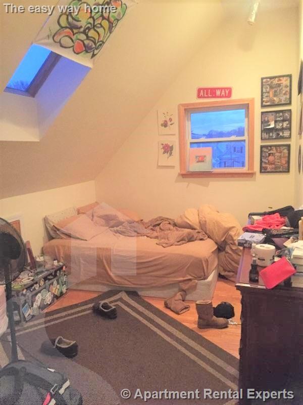 Photo - 167 Pearl St Unit #3